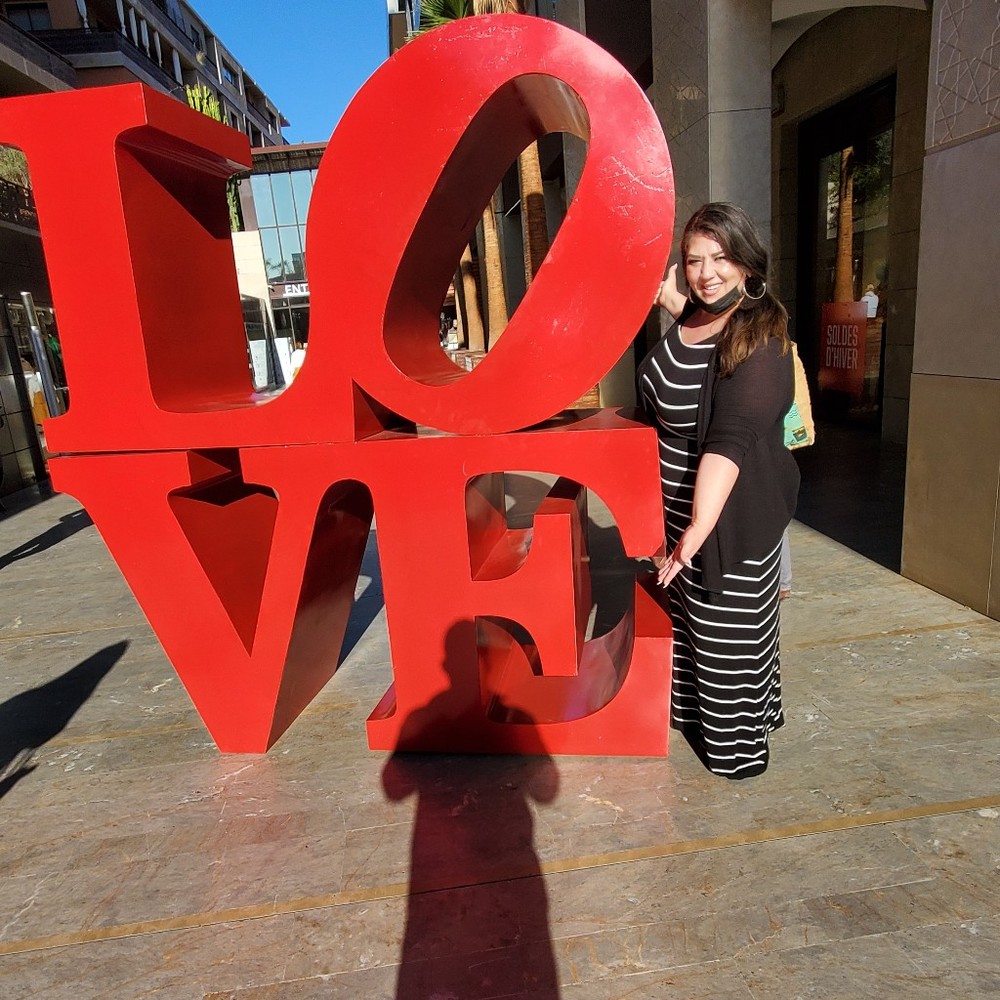 Meet your Posher, Veronica